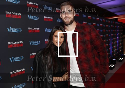 Amsterdam 29 september 2018
Rode loper Glory gala in de Johan Cruijff arena. Monica Geuze met vriend Lars Veldwijk