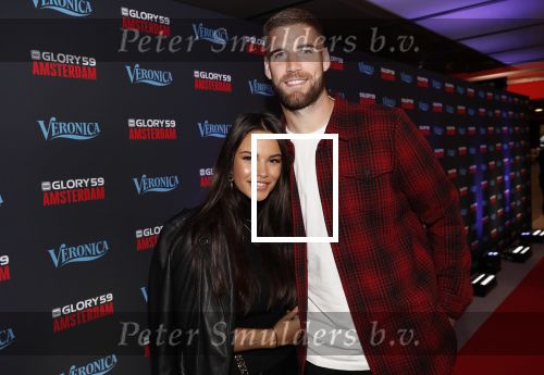 Amsterdam 29 september 2018
Rode loper Glory gala in de Johan Cruijff arena. Monica Geuze met vriend Lars Veldwijk