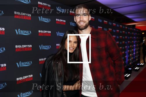 Amsterdam 29 september 2018
Rode loper Glory gala in de Johan Cruijff arena. Monica Geuze met vriend Lars Veldwijk