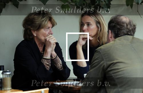 Amsterdam 15 september 2018
Neelie Kroes op terras met â€¦..