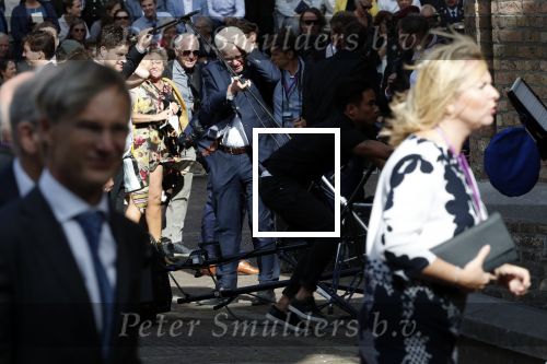 Den Haag 18 september 2018
Prinsjesdag 2018 op het binnenhof. Komning Willem Alexander Koningin Maxima Prins Constantijn en Prinses Laurentien zijn aanwezig. Box waait om door harde wind