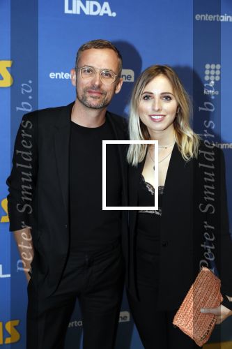 Amsterdam 17 september 2018
Premiere Doris in Tuschinski. De cast bestaat uit oa Tjitske Reidinga Guy Clemens Bracha v Doesburgh Tanik Moree Peter Blok . Patrick Martens met Eline de Ruig