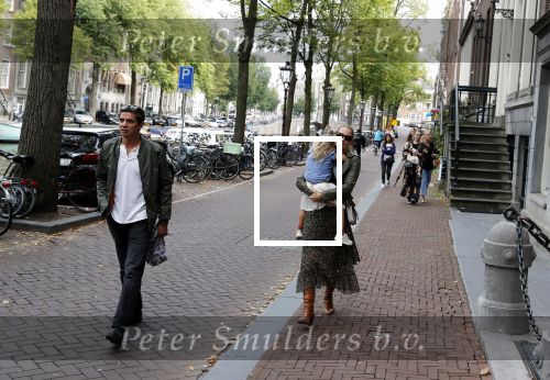 Amsterdam 9 september 2018
Peggy Vrijens met man en dochter op straat in Amsterdam.
