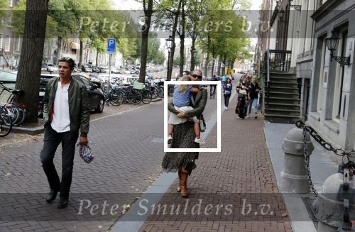 Amsterdam 9 september 2018
Peggy Vrijens met man en dochter op straat in Amsterdam.