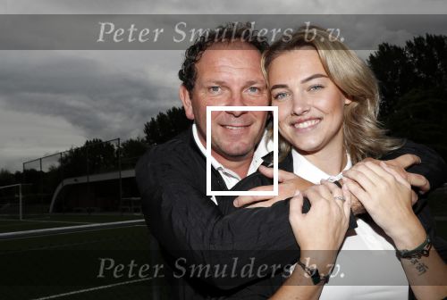 Amsterdam 11 september 2018
Het volledige team van hardlopers voor Only Friends bestaat uit tien personen: zanger Robert Leroy, chef-kok Ramon Beuk, ex-voetbalster Anouk Hoogendijk, eSporter Koen Weijland, Carlos Platier (judoka en winnaar Expeditie Robinson 2017), JoÃ«lle Witschge (deelneemster Expeditie Robinson), huisarts/schrijver/vlogger Rutger Verhoeff, social media influencer Jamie de Boer, Maup van den Berg en Stefan Valk. Ze gaan de marathon van New York lopen.