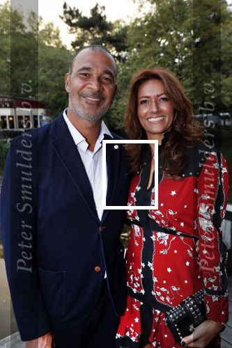 Amsterdam 25 september 2018
Presentatie Amsterdam XXXL bij sushisamba. Ruud Gullit kwam met zijn vriendin Karin de Rooij dochter Felicity en stiefzoon Nigel.