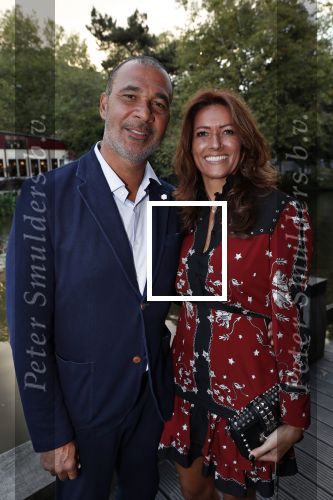 Amsterdam 25 september 2018
Presentatie Amsterdam XXXL bij sushisamba. Ruud Gullit kwam met zijn vriendin Karin de Rooij dochter Felicity en stiefzoon Nigel.