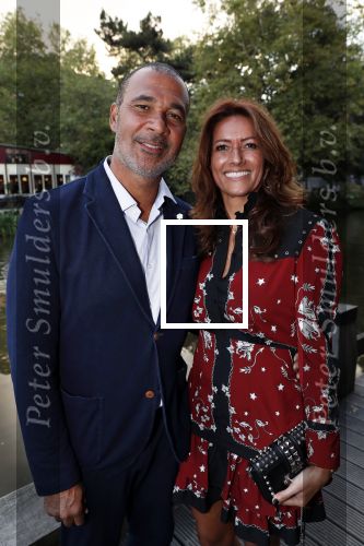 Amsterdam 25 september 2018
Presentatie Amsterdam XXXL bij sushisamba. Ruud Gullit kwam met zijn vriendin Karin de Rooij dochter Felicity en stiefzoon Nigel.