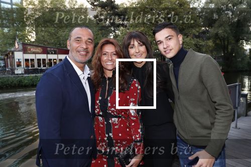Amsterdam 25 september 2018
Presentatie Amsterdam XXXL bij sushisamba. Ruud Gullit kwam met zijn vriendin Karin de Rooij dochter Felicity en stiefzoon Nigel.