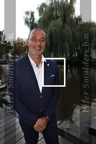Amsterdam 25 september 2018
Presentatie Amsterdam XXXL bij sushisamba. Ruud Gullit kwam met zijn vriendin Karin de Rooij dochter Felicity en stiefzoon Nigel.