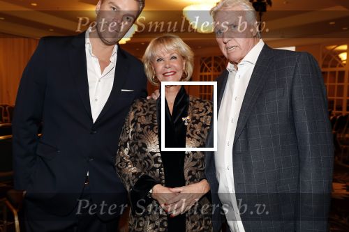 Amsterdam 16 september 2018
45 jaar Sheila de Vries in het Hilton. Sheila met haar man en zoon