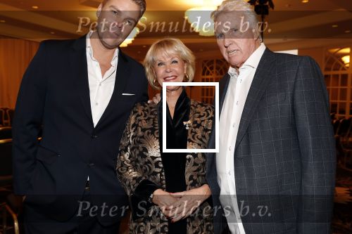 Amsterdam 16 september 2018
45 jaar Sheila de Vries in het Hilton. Sheila met haar man en zoon