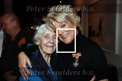 Amsterdam 30 september 2018
1 jaar Annie MG Schmidt in het delamar theater. Simone Kleinsma krijgt koninklijke onderscheiding.