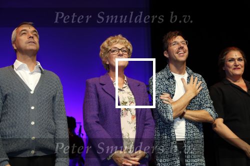 Amsterdam 30 september 2018
1 jaar Annie MG Schmidt in het delamar theater. Simone Kleinsma krijgt koninklijke onderscheiding