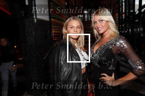 Amsterdam 25 september 2018
Presentatie Amsterdam XXXL bij sushisamba. Sophia de Boer kwam met man Erik Kwant en dochter Roxeanne Kwant