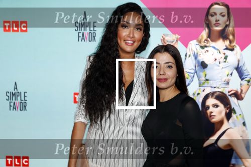 Amsterdam26 april 2018
Premiere a simple flavor in pathe arena.
Soundos El Ahmadi kwam met een vriendin