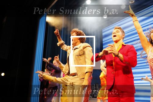 Utrecht 23 september 2018
Premiere Mamma Mia in beatrixtheater. Hoofdrollen zijn er voor Antje Monteiro Jolijn Henneman Sophia Wezer Hilke Bierman Dieter Troubleyn Emiel de Jong en Soy Kroon.