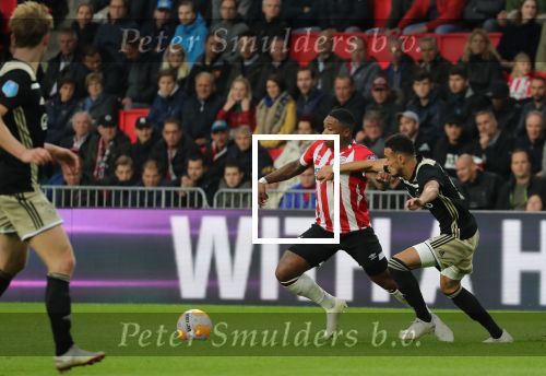 Eindhoven, 23 September 2018 PSV-AJAX Kompetitie, Seizoen 2018-2019 Eindstand 3-0
Steven Bergwijn en Frenkie de Jong