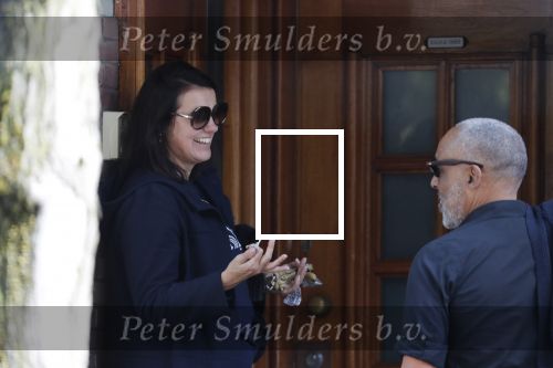 Amsterdam 15 september 2018
Susan Visser bij haar huis en op de fiets.