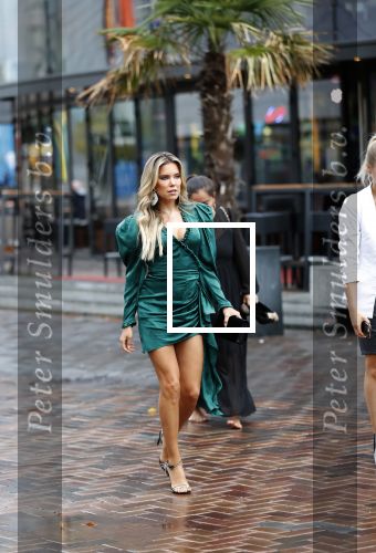 Amsterdam 21 september 2018
Sylvie Meis bij de premiere Elvyâ€™s wereld in Pathe Arena . Haar broer en zwager waren ook aanwezig.