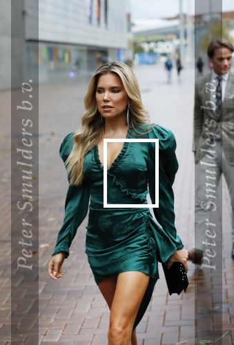 Amsterdam 21 september 2018
Sylvie Meis bij de premiere Elvyâ€™s wereld in Pathe Arena . Haar broer en zwager waren ook aanwezig.