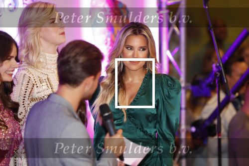 Amsterdam 21 september 2018
Sylvie Meis bij de premiere Elvyâ€™s wereld in Pathe Arena . Haar broer en zwager waren ook aanwezig.