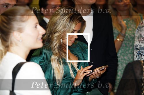 Amsterdam 21 september 2018
Sylvie Meis bij de premiere Elvyâ€™s wereld in Pathe Arena . Haar broer en zwager waren ook aanwezig.