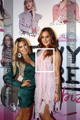 Amsterdam 21 september 2018
Sylvie Meis bij de premiere Elvyâ€™s wereld in Pathe Arena . Haar broer en zwager waren ook aanwezig.