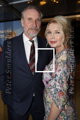 Amsterdm 17 september 2018
Premiere Doris in Tuschinski. De cast bestaat uit oa Tjitske Reidinga Guy Clemens Bracha v Doesburgh Tanik Moree Peter Blok .