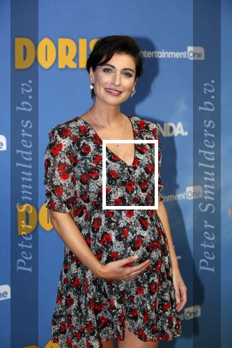 Amsterdam 17 september 2018
Premiere Doris in Tuschinski. De cast bestaat uit oa Tjitske Reidinga Guy Clemens Bracha v Doesburgh Tanik Moree Peter Blok .  Vivienne v d Assem zwanger