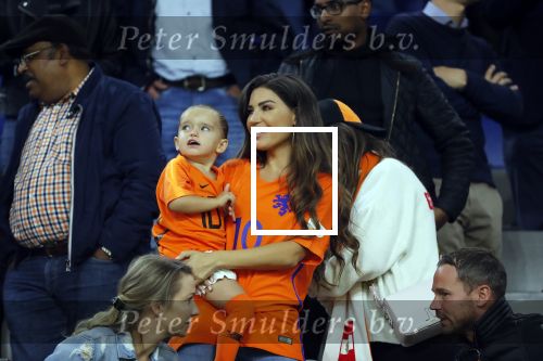 Amsterdam 6 mei 2018
Nederland-Peru 2-1 . Afscheidswedstrijd Wesley Sneijder . Zijn vrouw Yolanthe Sneijder Cabau en zoons Jessey en Xess Xava zijn natuurlijk aanwezig.