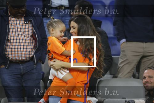 Amsterdam 6 mei 2018
Nederland-Peru 2-1 . Afscheidswedstrijd Wesley Sneijder . Zijn vrouw Yolanthe Sneijder Cabau en zoons Jessey en Xess Xava zijn natuurlijk aanwezig.