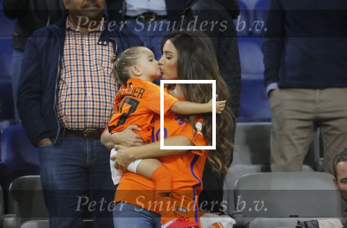 Amsterdam 6 mei 2018
Nederland-Peru 2-1 . Afscheidswedstrijd Wesley Sneijder . Zijn vrouw Yolanthe Sneijder Cabau en zoons Jessey en Xess Xava zijn natuurlijk aanwezig.