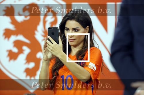 Amsterdam 6 mei 2018
Nederland-Peru 2-1 . Afscheidswedstrijd Wesley Sneijder . Zijn vrouw Yolanthe Sneijder Cabau en zoons Jessey en Xess Xava zijn natuurlijk aanwezig.