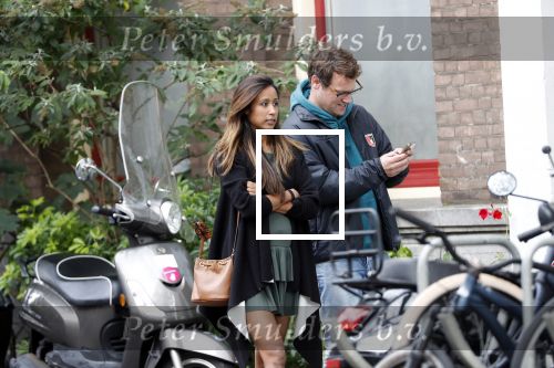 Amsterdam 7 augustus 2019
 Presentatrice Airen MylÃ¨ne en haar vriend oud-hockeyer Taeke Taekema samen in Amsterdam zuid . Airen is in verwachtring van hun tweede kindje