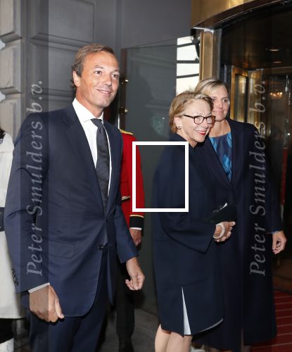 Amsterdam 16 september 2019
Prinses irene viert haar 80e verjaardag in carre met optredens van diverse artiesten. Albert Brenninkmeijer met zijn moeder en â€¦