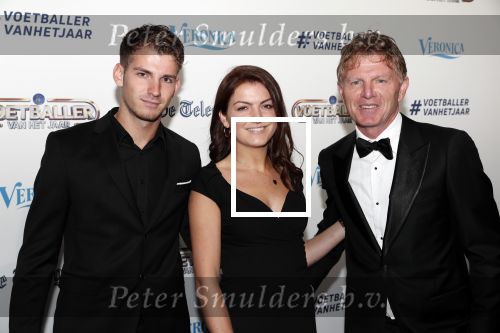 Hilversum 2 september 2019
Voetbalgala bij studio 21 . Alfons Groenendijk kwam met zijn zoon en dochter