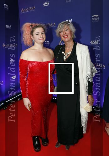 Scheveningen 22 september 2019
Premiere Anastasia in het afas Circustheater. Anne Rose Bantzinger met een kennis