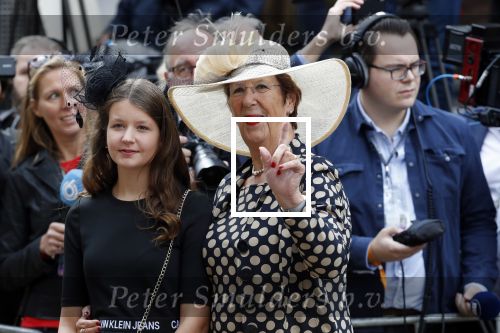 Den Haag 17 september 2019
Prinsjesdag 2019 op het binnenhof.
Annemarie Jorritsma met kleindochter