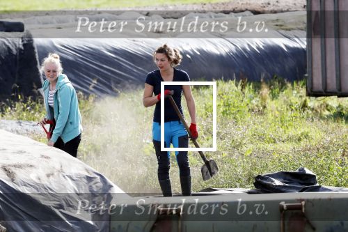 Vries 2 september 2019
Annemiek Koekkoek een van de deelneemsters van Boer zoekt vrouw seizoen 2019/2020. Bij haar huis/boerderij gefotografeerd.