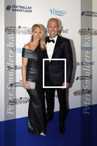 Hilversum 2 september 2019
Voetbalgala bij studio 21 .Arjen Robben met zijn vrouw Bernadien
