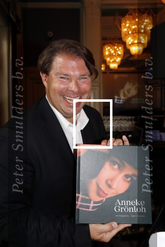 Amsterdam 12 september 2019
Boekpresentatie Anneke Gronloh in carre. Bart Peeters heeft het boek geschreven.