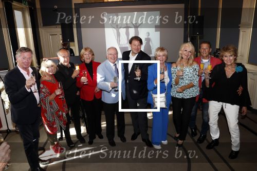 Amsterdam 12 september 2019
Boekpresentatie Anneke Gronloh in carre. Bart Peeters heeft het boek geschreven.
Willeke Alberti Yvonne Keuls Saskia en Serge  Ria Valk Ronnie Tober ea