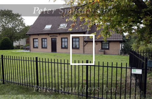 Arnemuiden 5 september 2019
Boer Bastiaan met zijn hond bij zijn boerderij/huis.