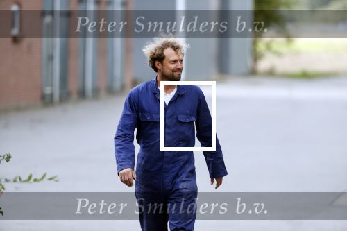Arnemuiden 5 september 2019
Boer Bastiaan met zijn hond bij zijn boerderij/huis.