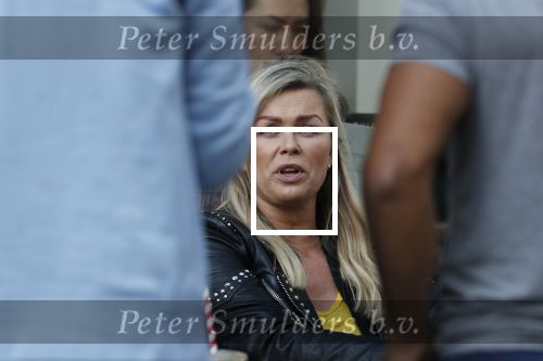 Amsterdam 9 september 2019
Bridget Maasland met ploeg op de beethovenstraat. Daarna stappen ze in een grote hummer limo.