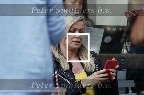 Amsterdam 9 september 2019
Bridget Maasland met ploeg op de beethovenstraat. Daarna stappen ze in een grote hummer limo.