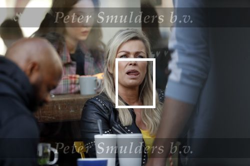 Amsterdam 9 september 2019
Bridget Maasland met ploeg op de beethovenstraat. Daarna stappen ze in een grote hummer limo.