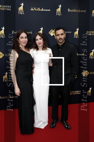 Utrecht 27 september 2019
Premiere Instinct tijdens de utrechtse filmdagen.
Halina Reijn deed de regie en Carice v Houten speelt de hoofdrol. Carice v Houten met tatoo blue. Marwan Kenzari