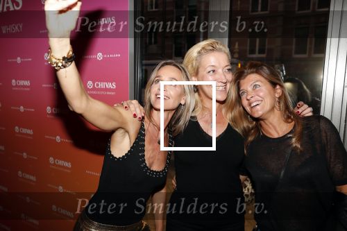 Amsterdam 19 september 2019
Premiere Johnny de Mol in het delamar theater. Zijn zwangere vrouw Anouk de Mol is natuurlijk aanwezig. Carlijn de Vries met dochter en vriendinnen
